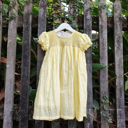 Cotton Short Sleeveless Smocking Dresses