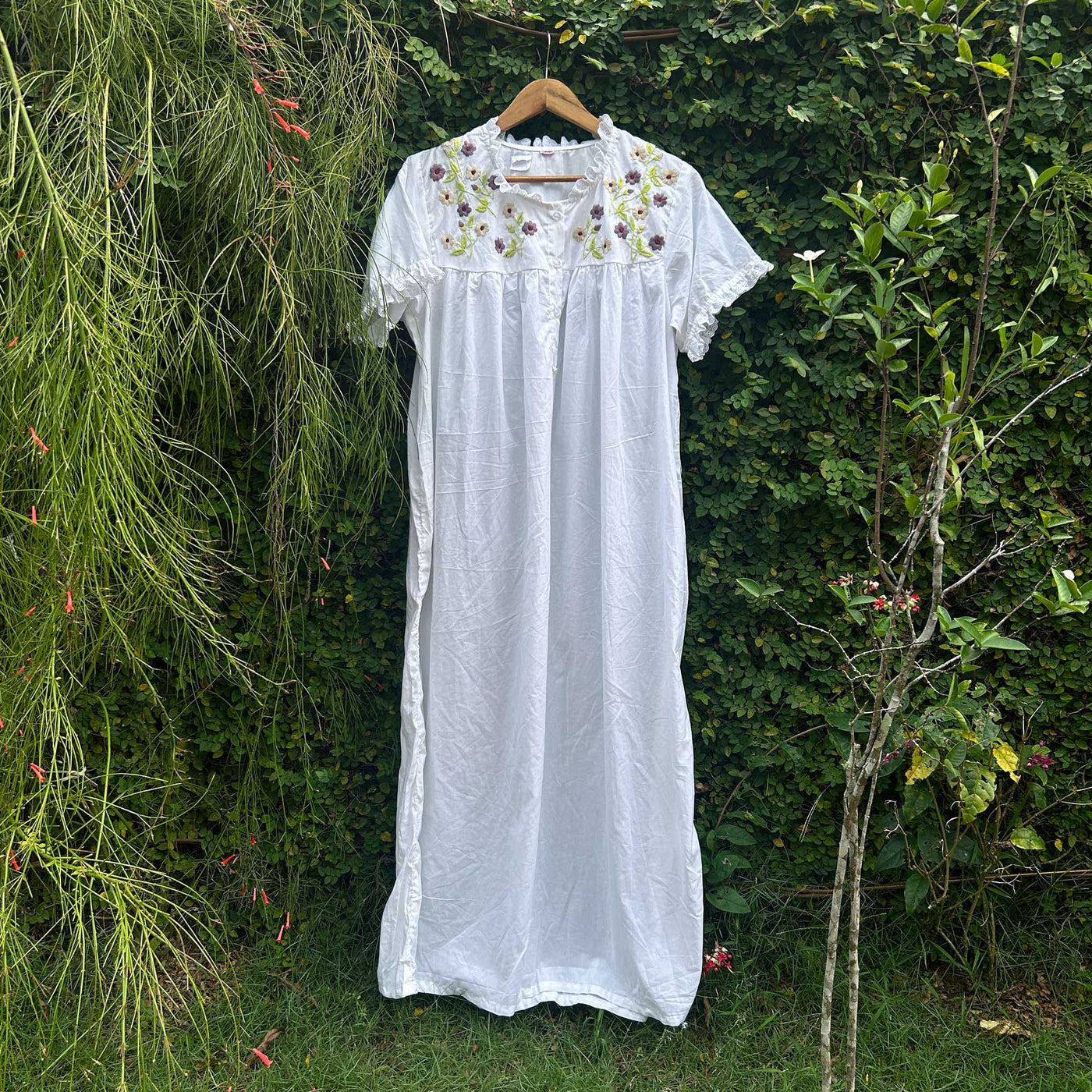 white embroidered cotton nightwear