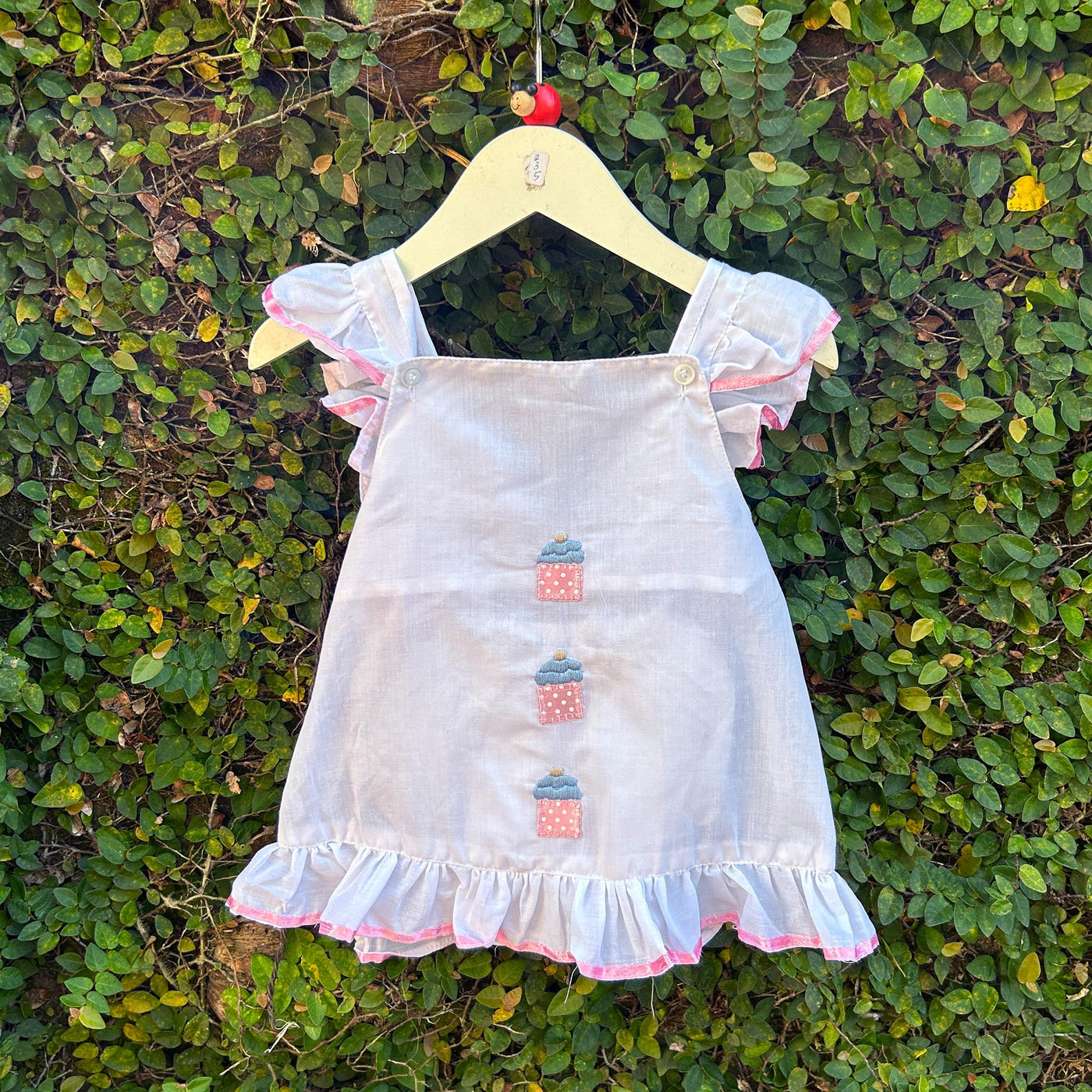 Summer Cute Strawberry Sleeveless Baby Girls Sleepwear New Born Baby Clothes  Infant Romper with Hat - China Baby Romper and Kids Romper Set price |  Made-in-China.com