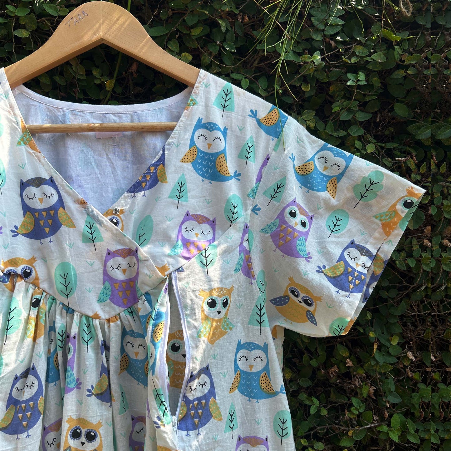 Stylish Ladies Nursing Friendly Printed Nightwear