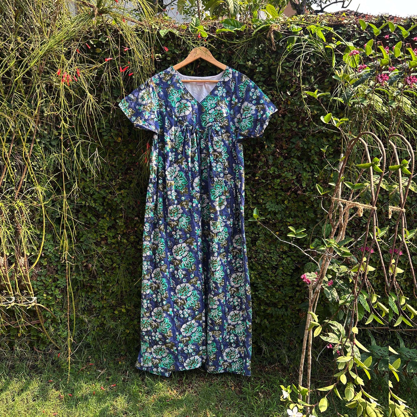 Stylish Ladies Nursing Friendly Printed Nightwear