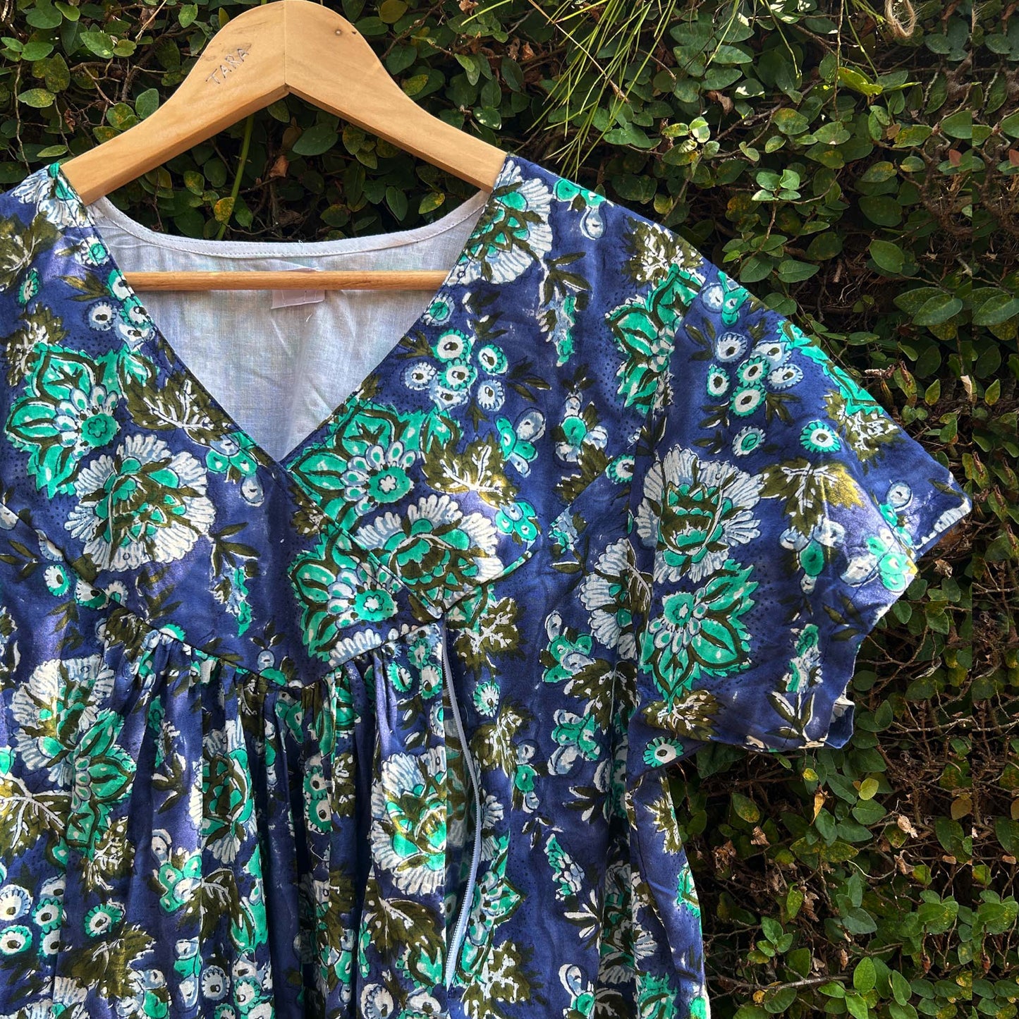 Stylish Ladies Nursing Friendly Printed Nightwear