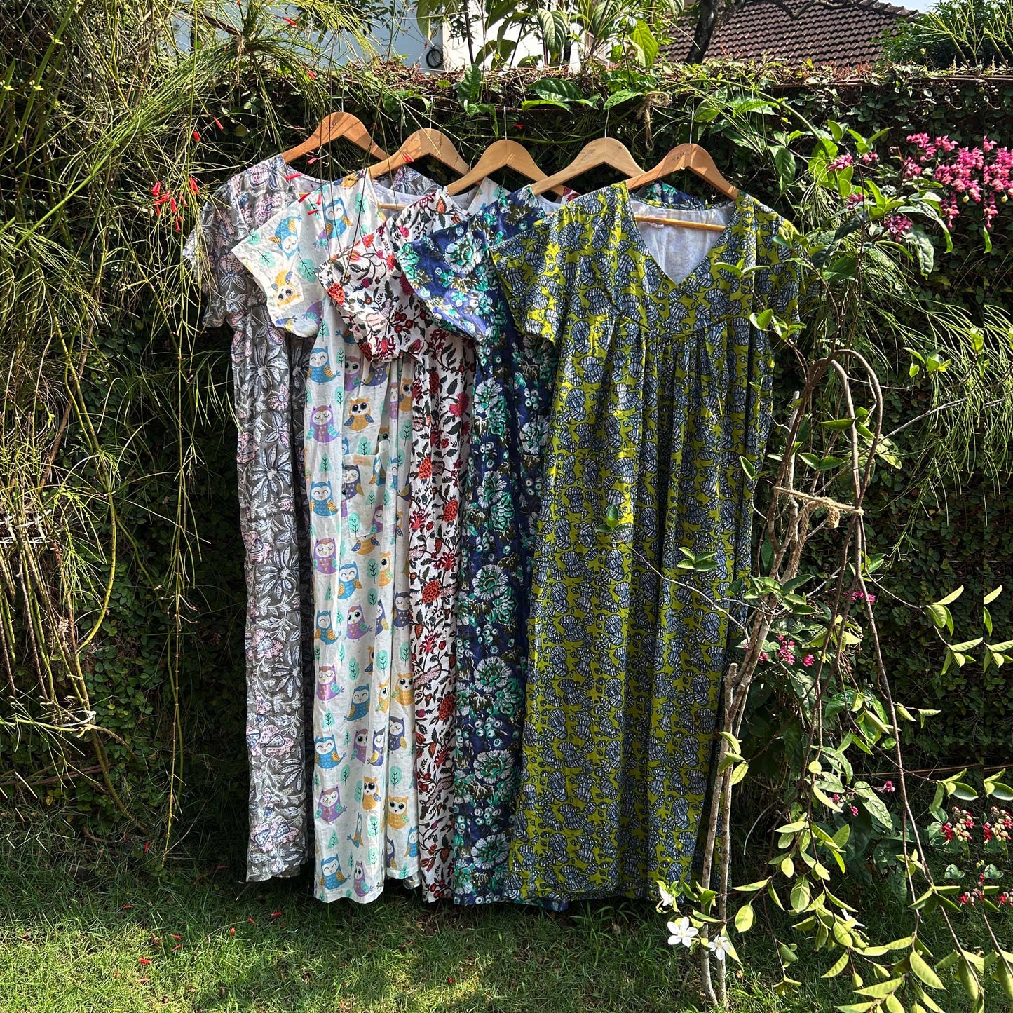 Stylish Ladies Nursing Friendly Printed Nightwear