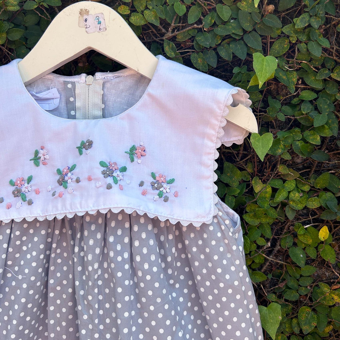 Little Fashionista's Enchanting Floral Elegance