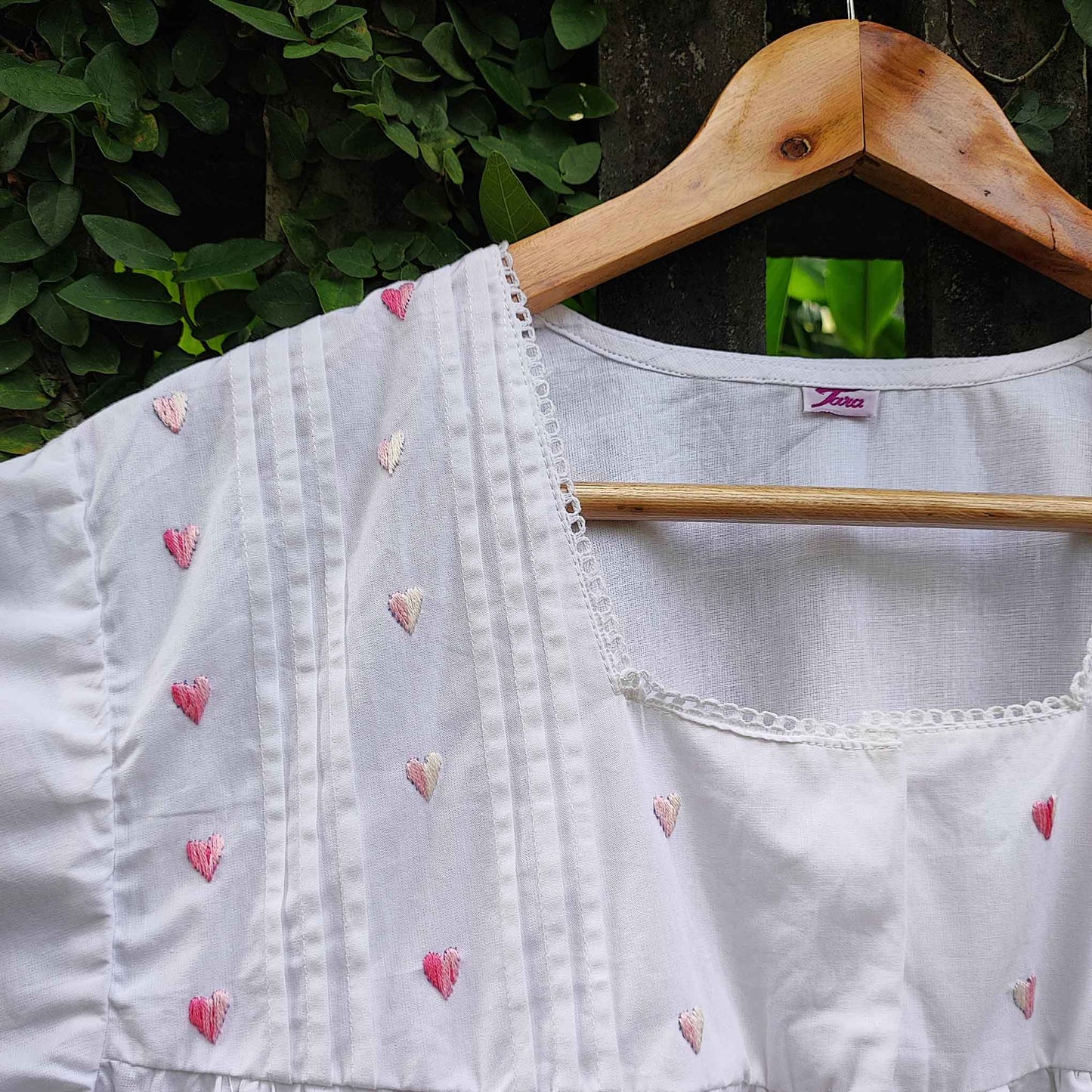 Half Sleeved Nightwear with Embroidered Ornate Flowers