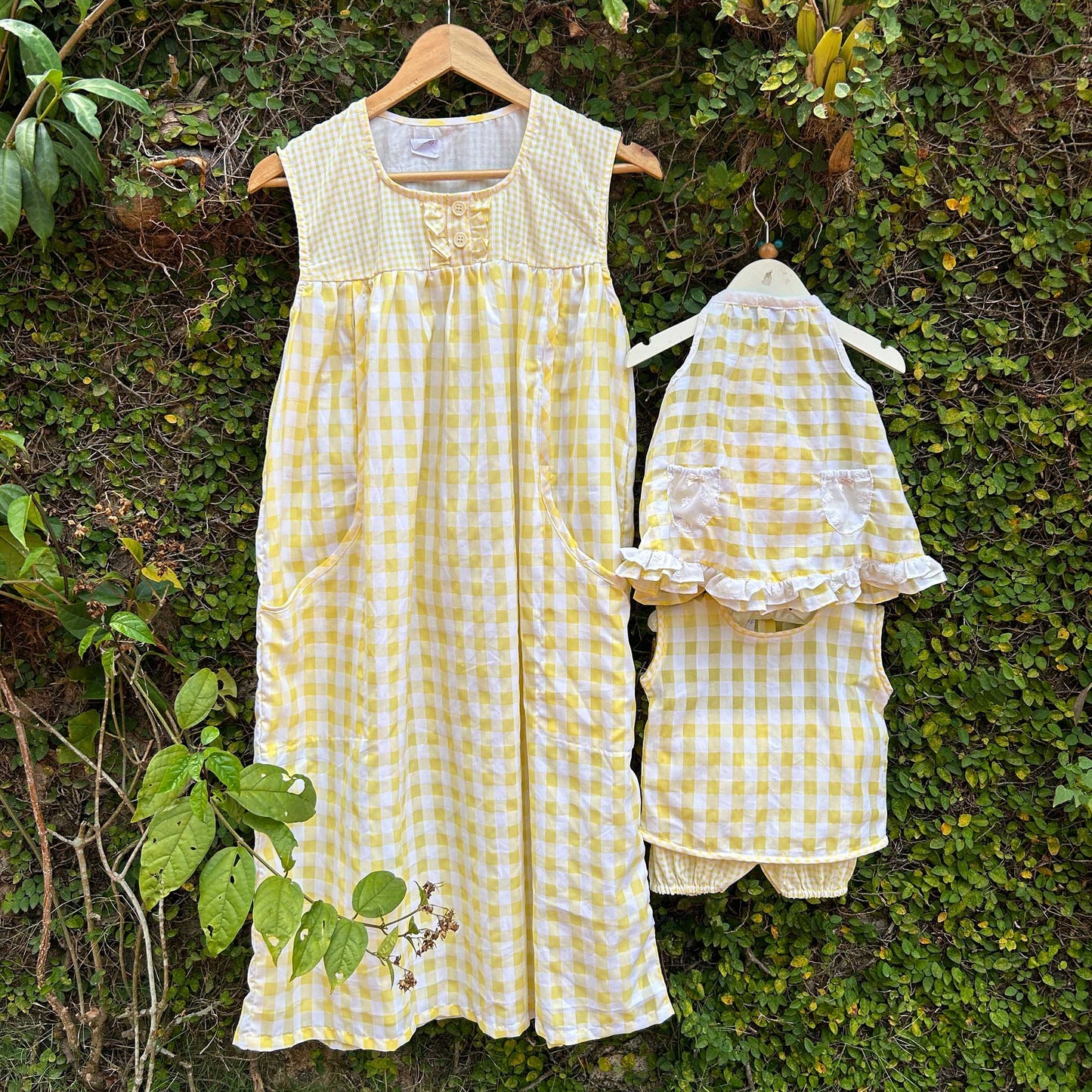 Enchanting Gingham Baby Dress for Summer Adventures
