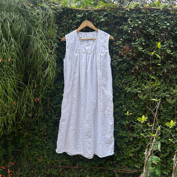 embroidered fabric nursing nighty