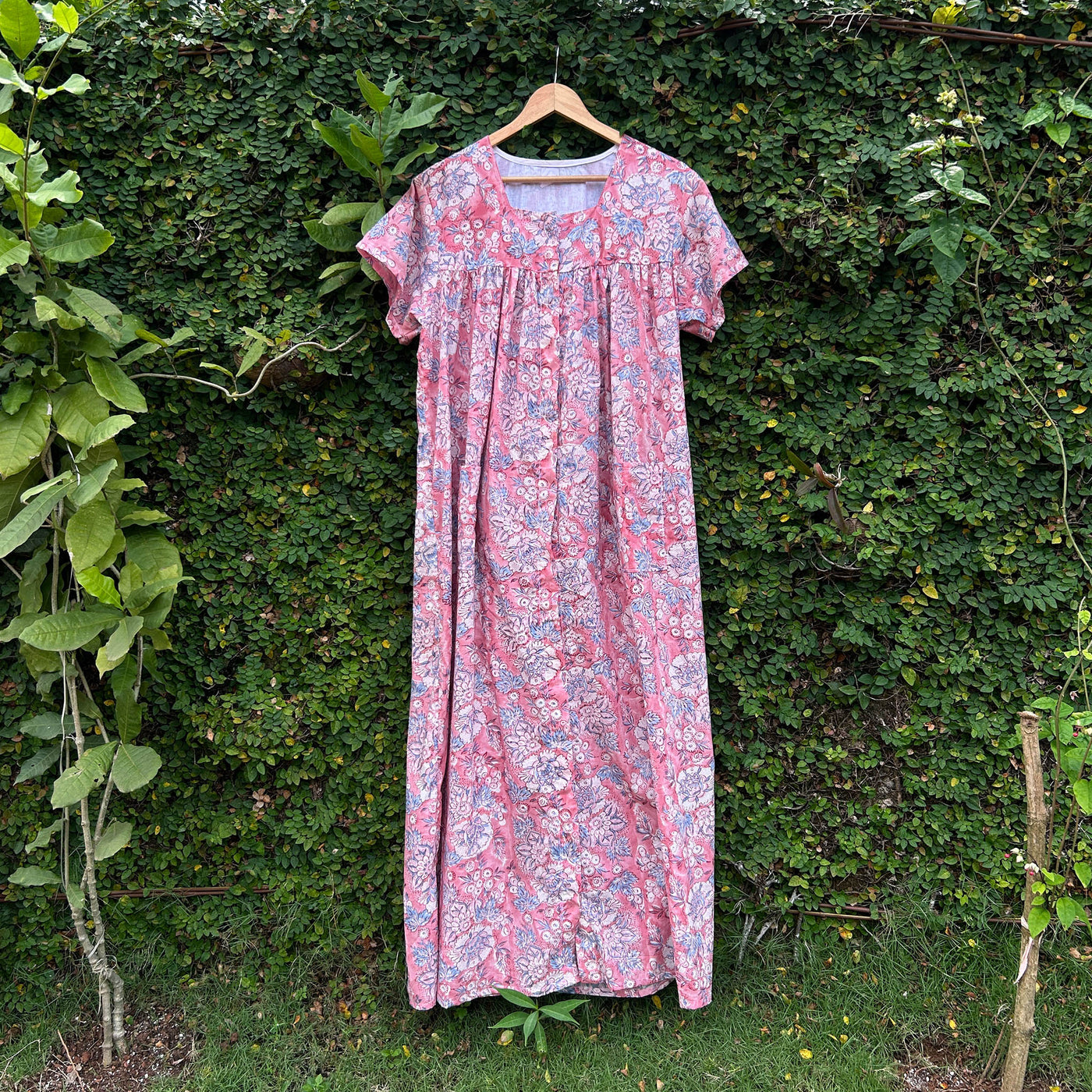 Stylish Nursing Friendly Block Printed Nightwear