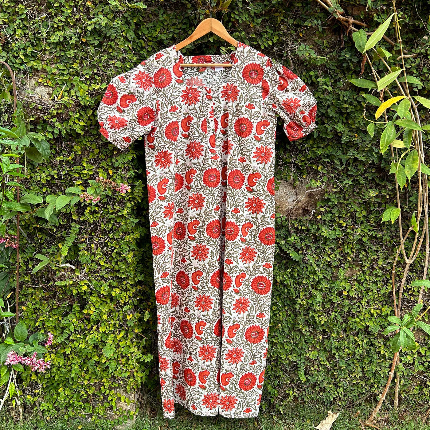 Vibrant Ease: Nursing-Friendly Block Printed Nightwears