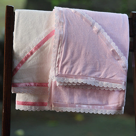 Hooded Flannel With Pink Ribbon