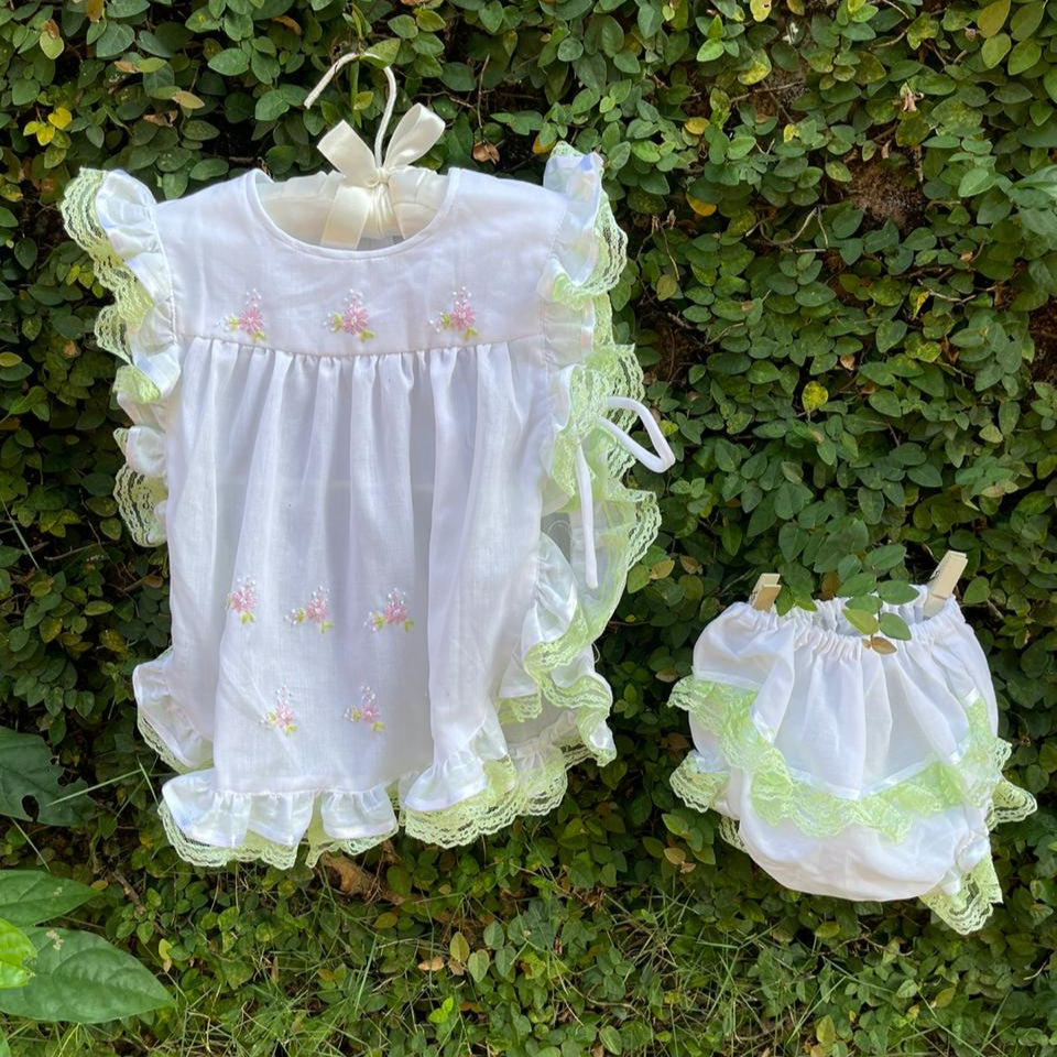 Comfy Pinny Set with Side Ties