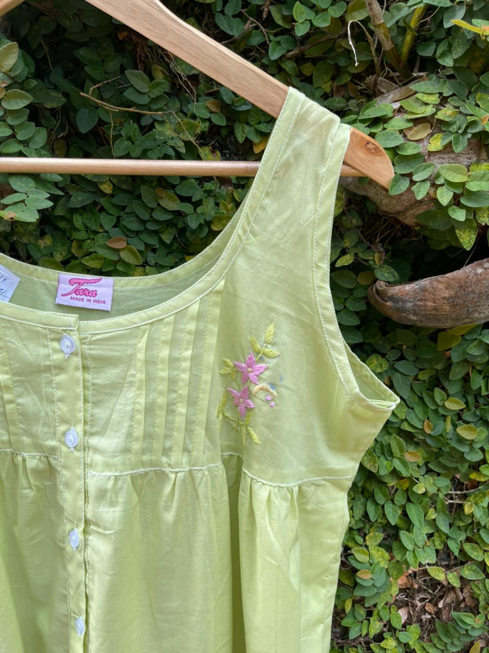 Sleeveless Cotton Flounce Night Dress